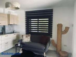 Ocean shore apartment 2 - Image 3
