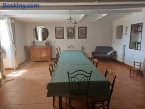 Grande maison avec piscine - Image 5