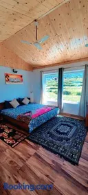 Sunshine Cottages - Image 2