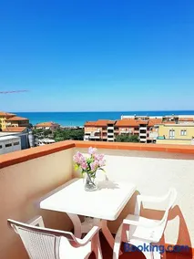 Marotta, 100 mt dal mare, Sea & City Apartments, Sea&Business, Clima, Wi-Fi veloce, parking, 2 camere, 6 letti - Image 3