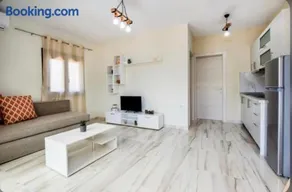 Zara Studios - Image 1