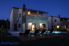 Villa Harmony in Paradise - Image 1
