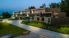 At Hotel 35 - Image 1
