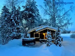 Cozy Cabin with a Beautiful Sauna Near Lake - Image 5