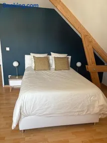Étage privatif dans grande maison - Image 4