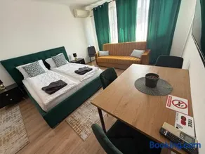 Chic Apartments SRL- Etaj 2-City Center - Free Wifi AC - Image 4