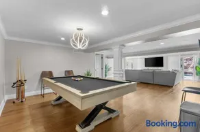 San Pedro 5BR - Coastal Retreat by Colby & Conrad - Image 1