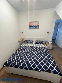 Nada Seaside Apartments Pirovac - Image 1