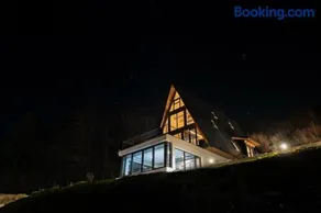 A villa - Image 3