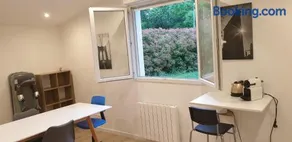 Adorable studio 25m² très calme avec parking - Image 1