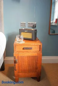 The Alma Taverns Boutique Suites - Room 1 - Hopewell - Image 5