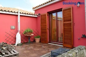 Red House Retreat Aegina Kontos - Image 5