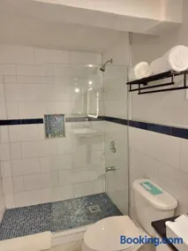 Luxe Beach Resort - Image 5