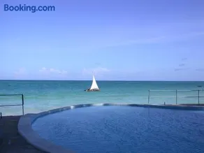 Kusini Beach Cottages - Image 5