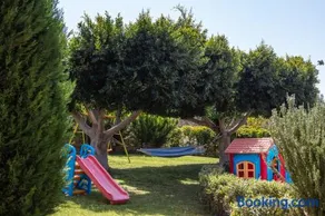 Villa Joanna-Family Haven with Kid's Zone - Image 3