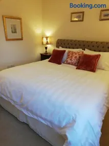 Rusling House - Image 4