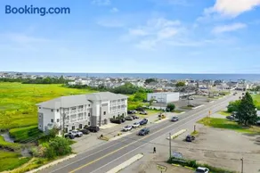 Seaside Haven - Image 1