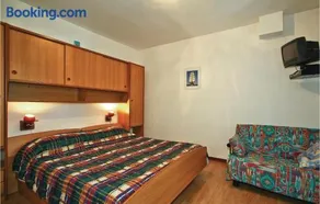 Fin lejlighed i Porec med WiFi - Image 1