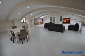 Dekar Apartments - Image 4