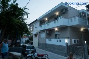 Green View Apartments - Image 2