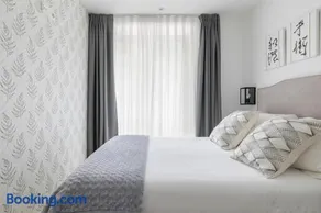 Riverside by Forever Rentals - Image 2