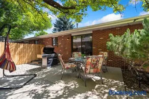 Backyard Hideaway with King Bed, Garage, Bicycles - Image 2