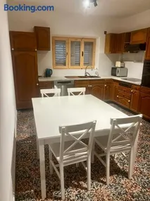 Mandarin Garden House - Image 5