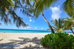 Casual St. Lawrence Gap apt near beach - Terraces 104 - Image 2