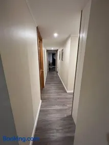 Guesthouse on Grant Street - Image 3