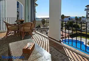 Marina La Duquesa Beach Resort Apa - Image 3