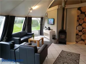 Iglo Bungalow 13 - Image 2