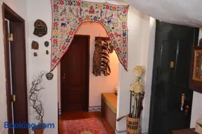 Isa's Home - Image 1