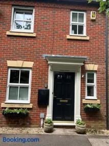 18 Wixon Path - Image 5