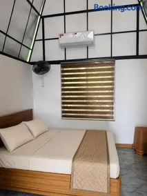 Zerahs Villa - Single Room with Extra upstair Bedspace - Image 3