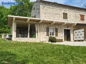 Klunj home - Image 1