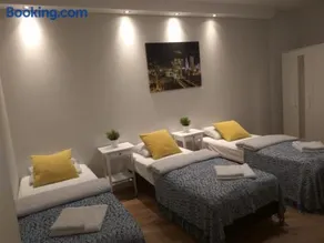 Klopot 4 Apartment - Image 1
