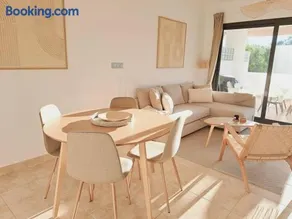 The Retreat, Valle del Este Modern Apartment - Image 1