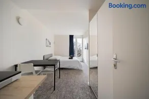 Le Mont neuf - Chambres avec cuisine au coeur de la nature type Appart'Hotel - sanitaires communs - Image 2