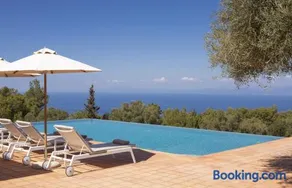 Villa Borsa Secluded Retreat with Sea Views Gym - Image 1