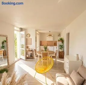 Cosy Jungles - T3 - Balcon & parking privé - Image 1