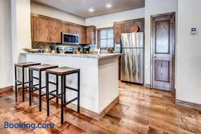 22 Highlands Townhomes - Image 2