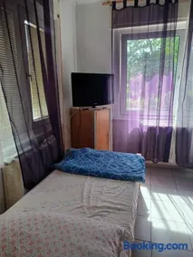Belvarosi Apartman Tapolca - Image 2