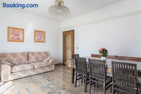 Home Near Venice - Image 3