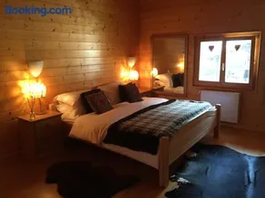 Celine 9, Champery - Image 1