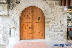 Can Cintet 1- Apartamento en la plaza de Besalú - Image 5