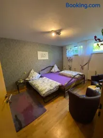 Zimmer 2 inkl eigenem Bad - Image 5