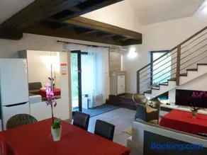 Veľký apartmán v rodinnom dvojdome, Free Parking - Image 3