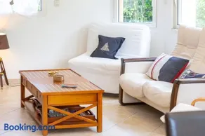 Spacieuse maison à 200m de la plage - Image 3