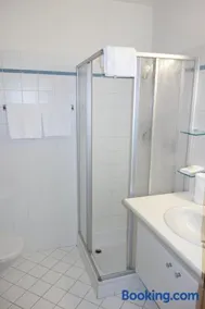 Alpina Holiday Living Apartments - Image 2