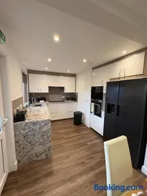 Margo's Place - Image 4
